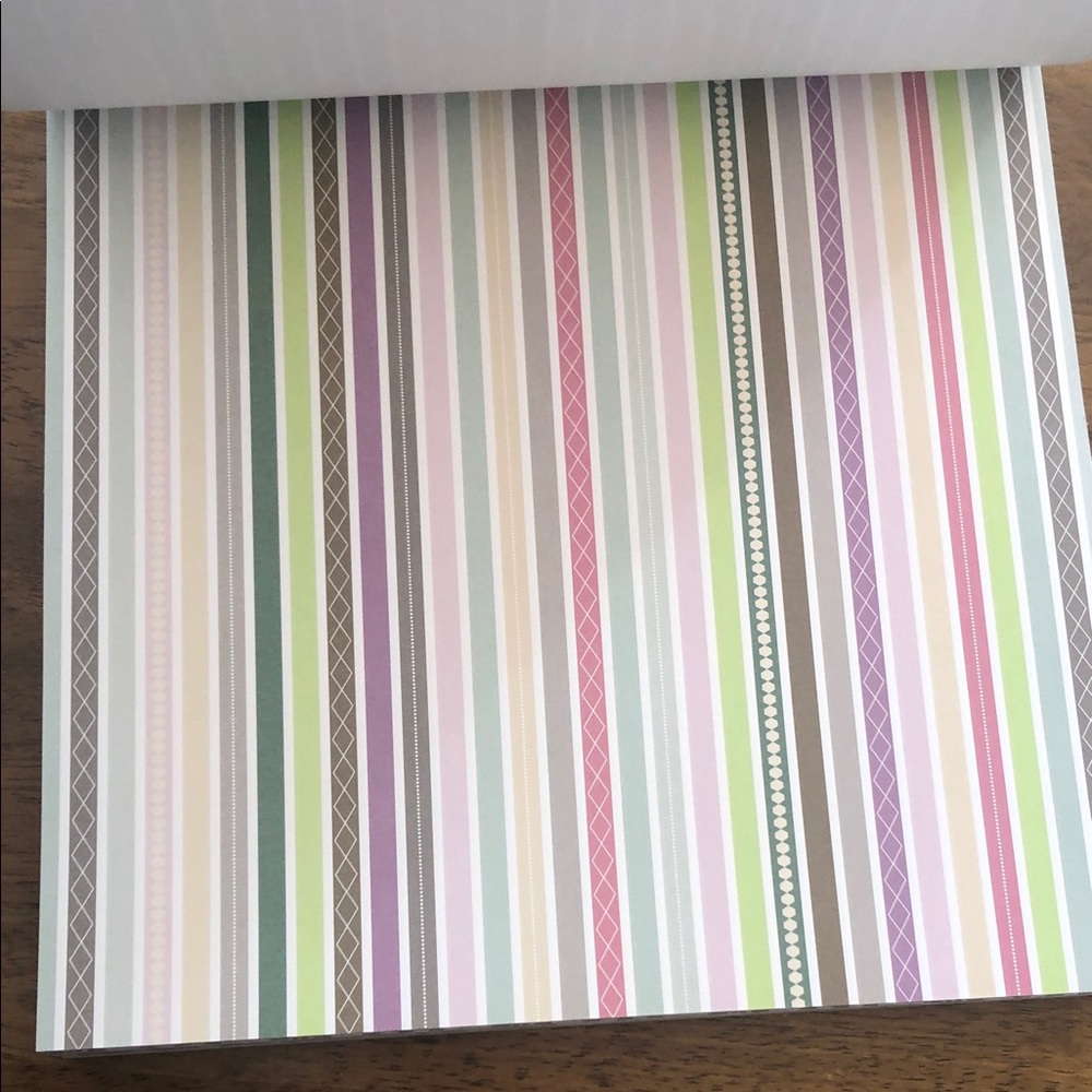 Me & My Big Ideas Scrapbook Paper Pad Multi Colors and Designs - Picture 8 of 16
